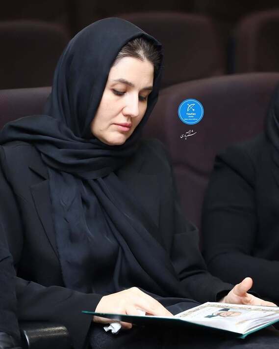 گلوریا هاردی در مراسم ترحیم مادر سعید سهیلی