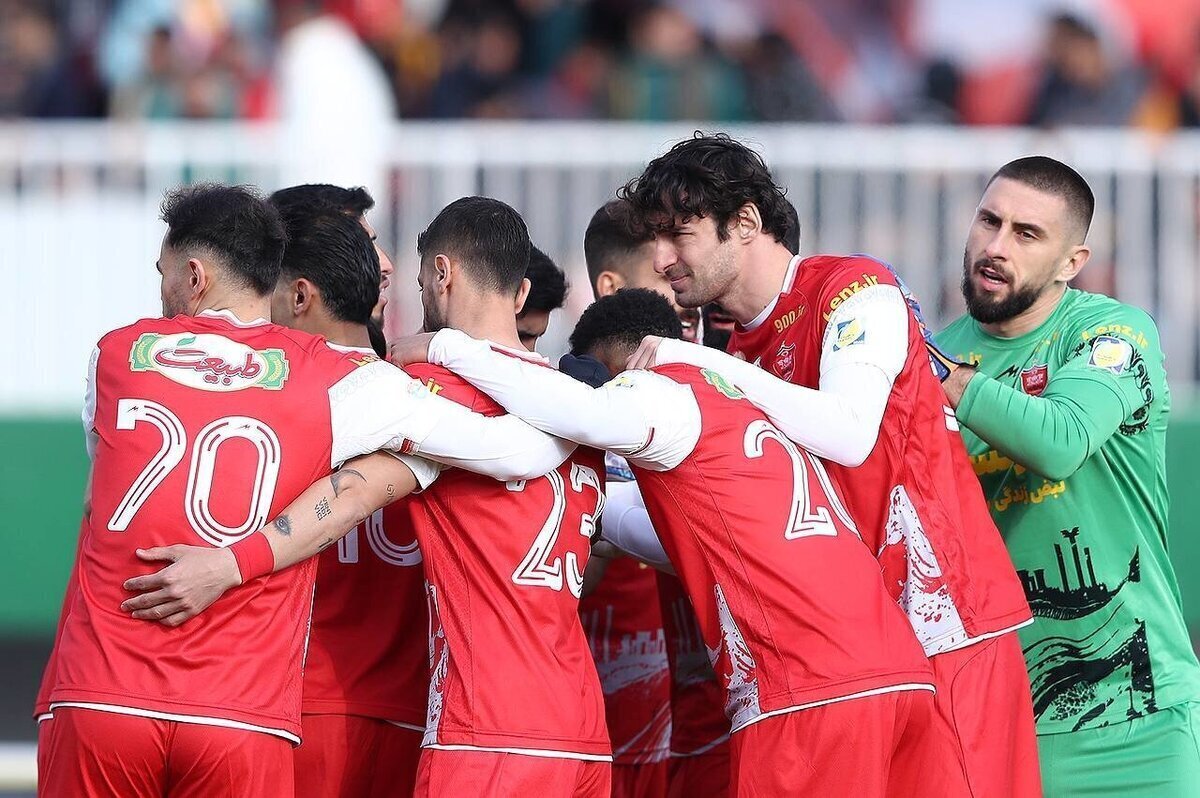 تیم فوتبال پرسپولیس تهران با اعلام ترکیب احتمالی خود، آماده رویارویی با الهلال عربستان در مرحله گروهی لیگ قهرمانان آسیا شد.